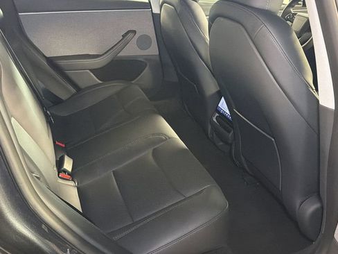 Used 2025 Tesla Model 3 Long Range RWD image 13