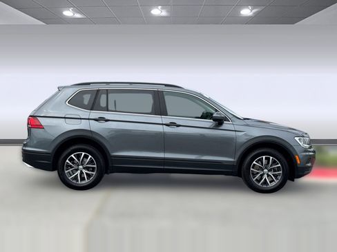Used 2019 Volkswagen Tiguan SE FWD image 7
