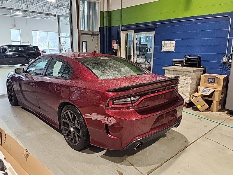 Used 2017 Dodge Charger R/T Scat Pack w/ Technology Group RWD image 7