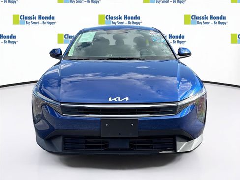 Used 2025 Kia K4 LXS FWD image 2