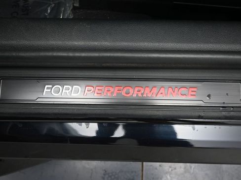 Used 2022 Ford Mustang Shelby GT500 w/ Technology Package RWD image 22