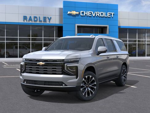 New 2026 Chevrolet Suburban High Country image 30