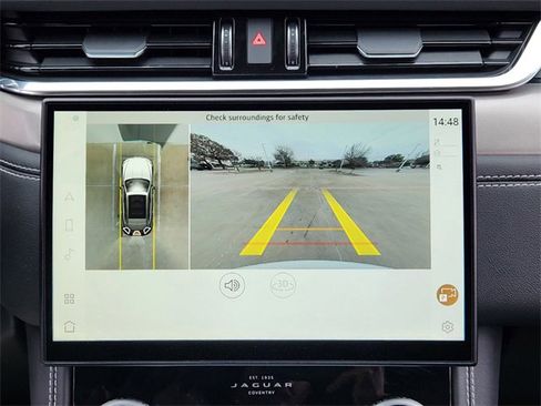 Used 2025 Jaguar F-PACE R-Dynamic S image 14