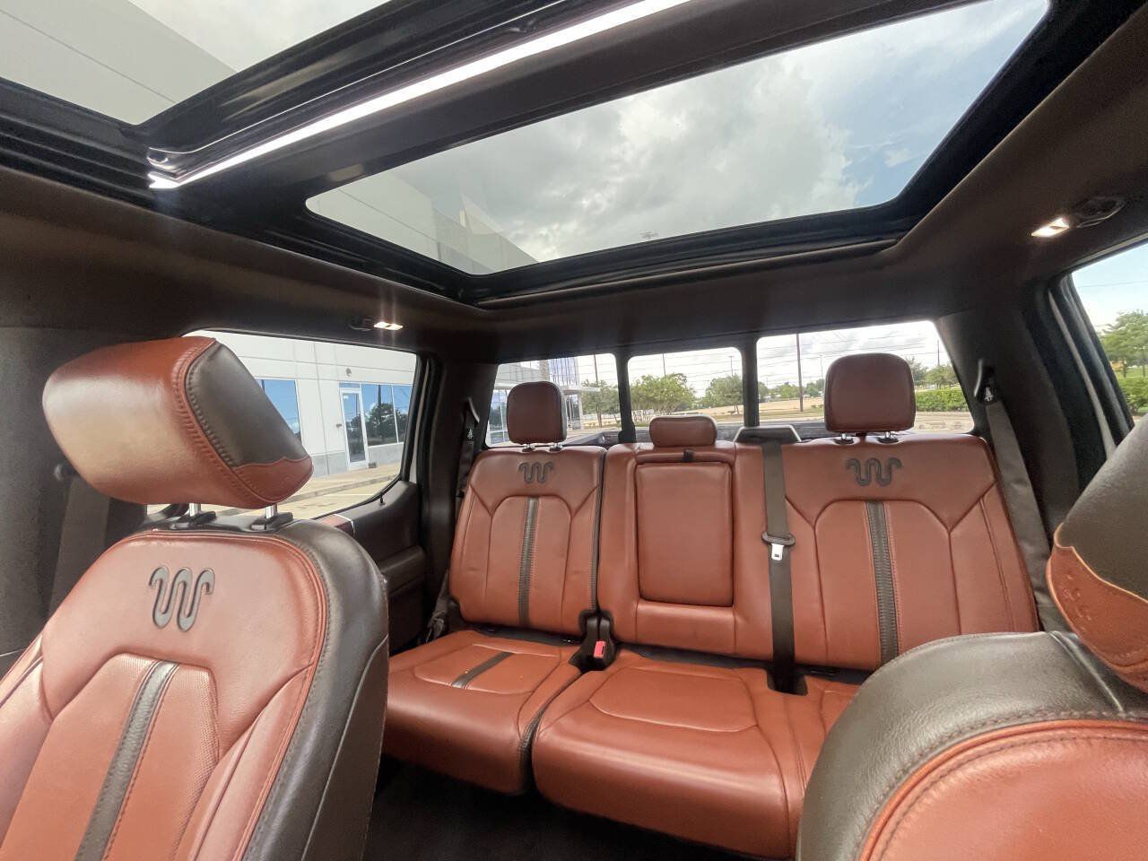 Used 2018 Ford F150 King Ranch w/ Equipment Group 601A Luxury AWD/4WD image 9