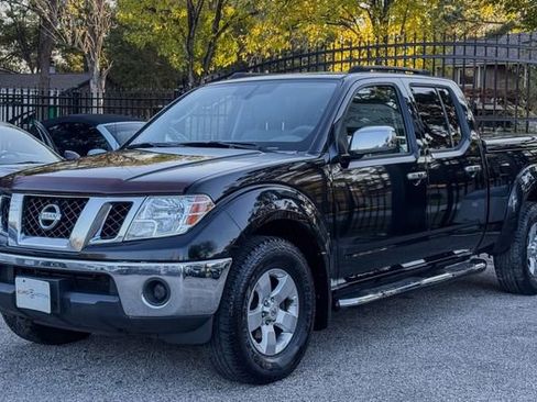 Used 2009 Nissan Frontier SE w/ SE Value Truck Pkg image 4