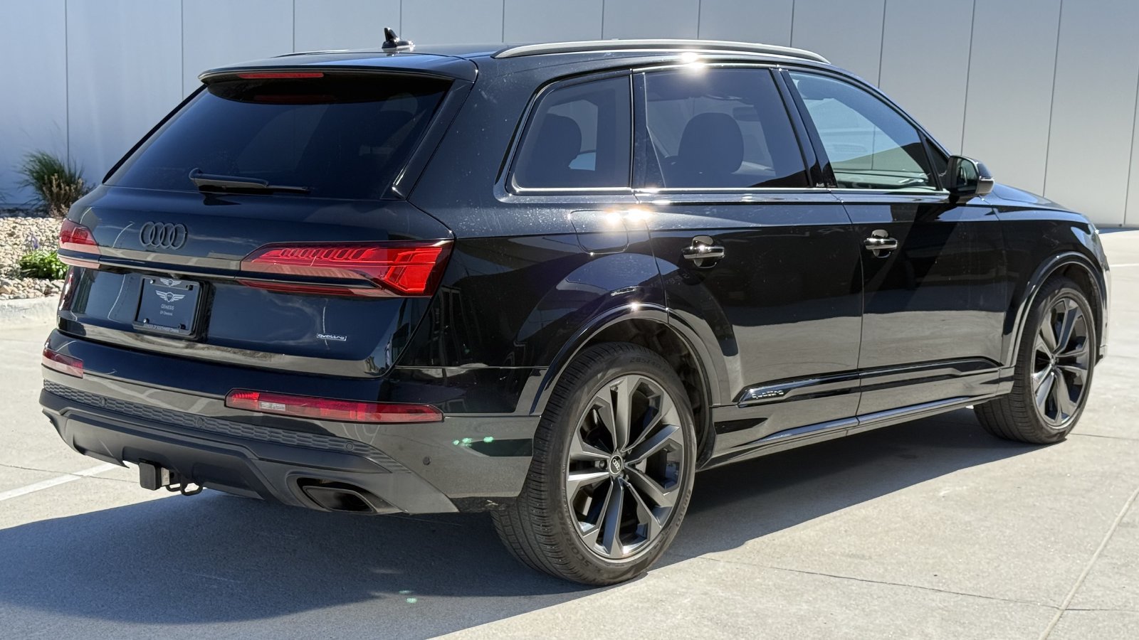 Used 2025 Audi Q7 3.0T Prestige AWD/4WD image 3