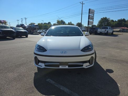 Certified 2025 Hyundai Ioniq 6 SEL image 3