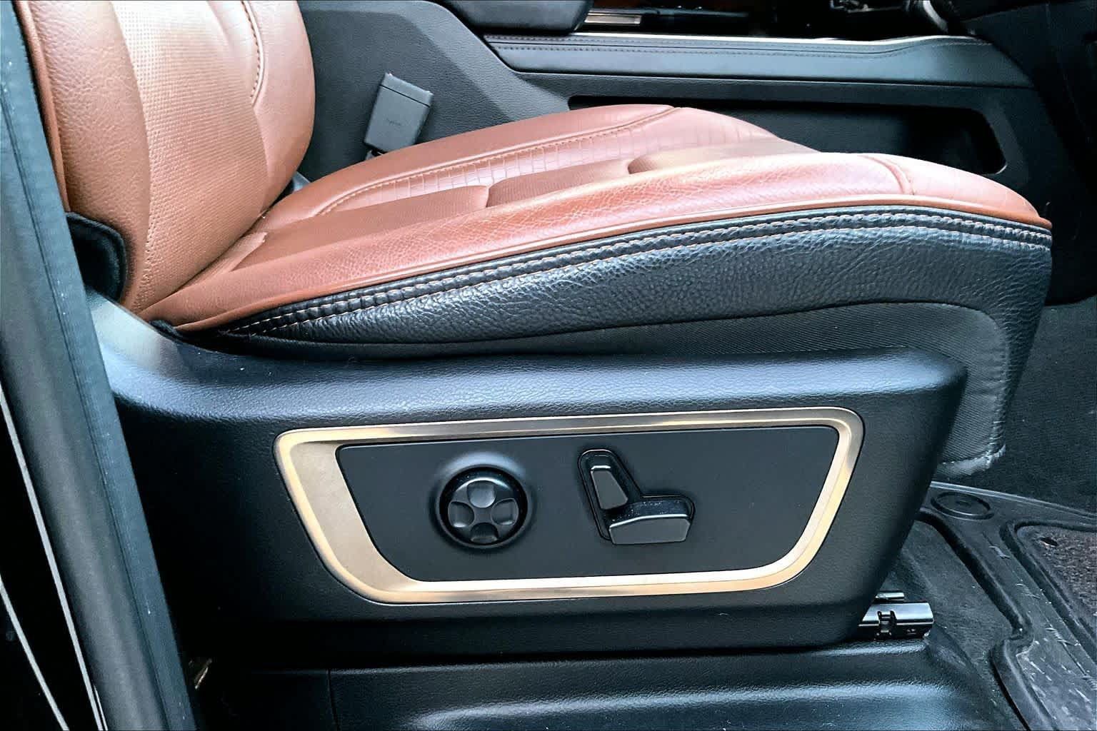 Used 2019 RAM 1500 Limited AWD/4WD image 34