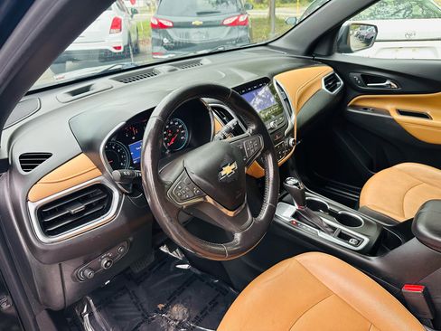 Used 2020 Chevrolet Equinox Premier image 9