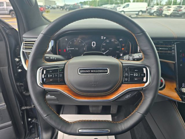 Used 2025 Jeep Grand Wagoneer Series III w/ HD Trailer Tow Package AWD/4WD image 25