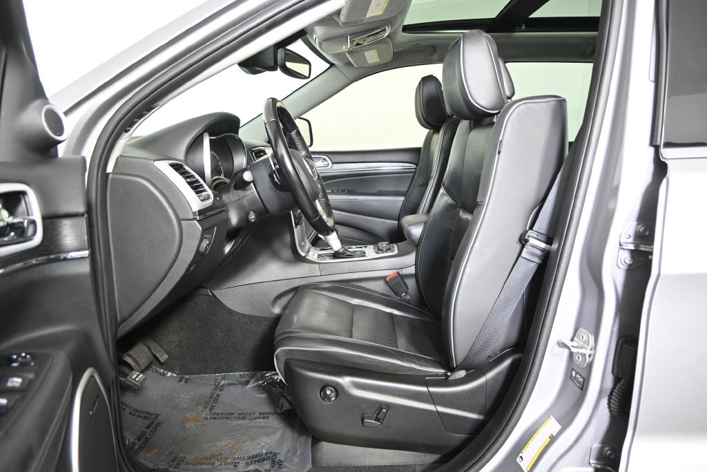 Used 2021 Jeep Grand Cherokee Summit AWD/4WD image 21