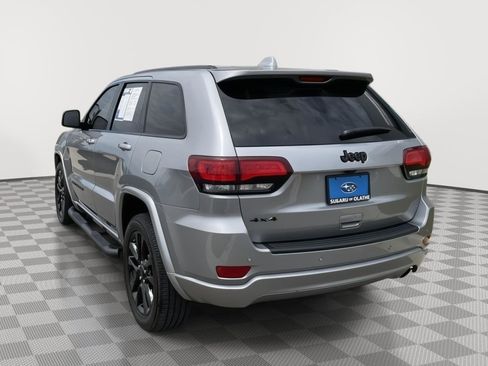 Used 2021 Jeep Grand Cherokee Laredo X AWD/4WD image 13