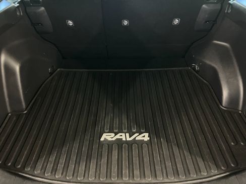 Used 2024 Toyota RAV4 SE AWD/4WD image 16