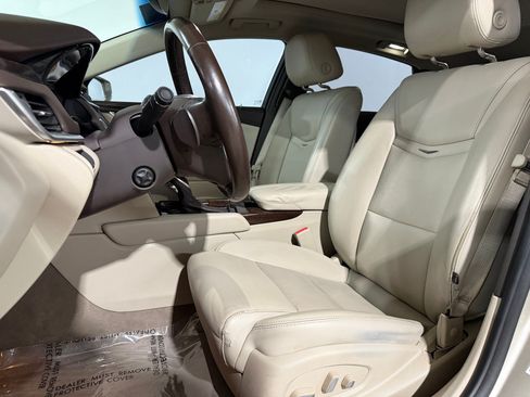 Used 2016 Cadillac XTS Luxury w/ Driver Awareness Package FWD image 5