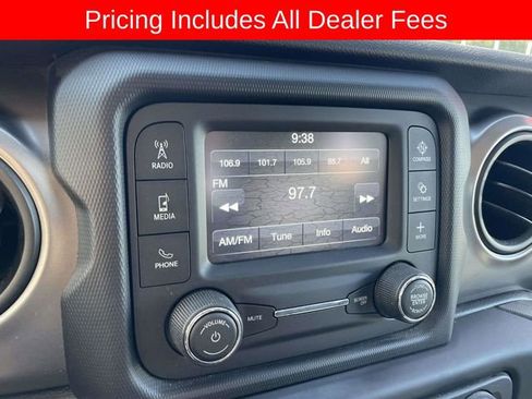Used 2019 Jeep Wrangler Sport AWD/4WD image 29