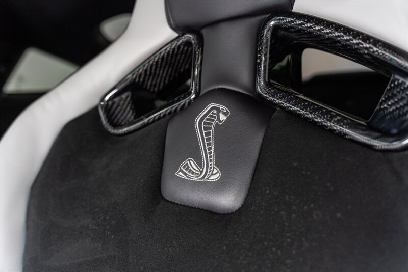 Used 2021 Ford Mustang Shelby GT500 w/ Carbon Fiber Track Pack RWD image 41