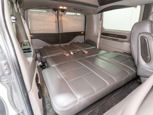 Used 2015 Ford Transit 150 130 Low Roof w/ Exterior Upgrade Package RWD image 13