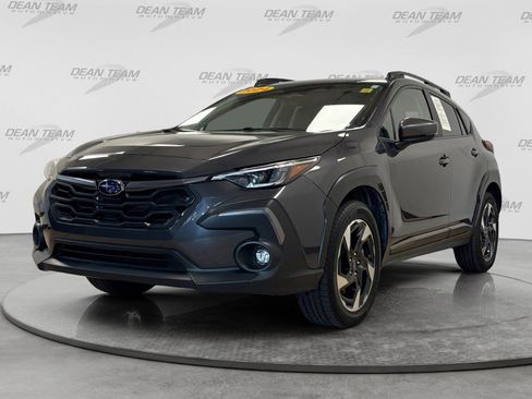 Used 2024 Subaru Crosstrek 2.5i Limited w/ Crosstrek Mirror Package AWD/4WD image 3