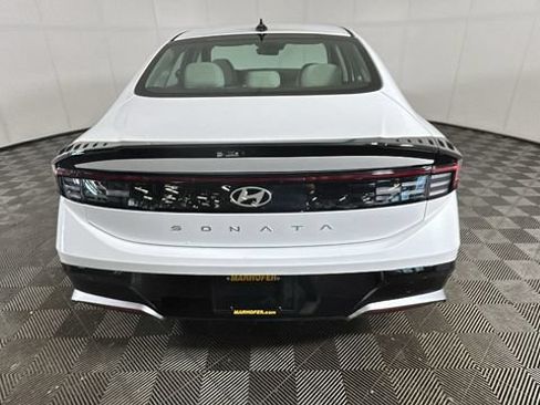 Certified 2026 Hyundai Sonata SEL FWD image 3