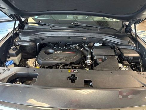 Used 2020 Hyundai Santa Fe Limited image 23