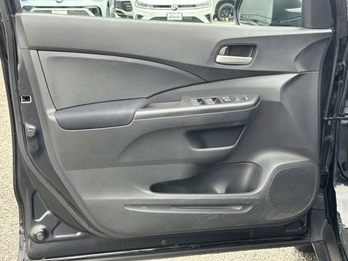 Used 2016 Honda CR-V LX image 14
