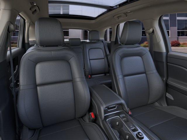 New 2025 Lincoln Corsair Grand Touring w/ Equipment Group 302A AWD/4WD image 10