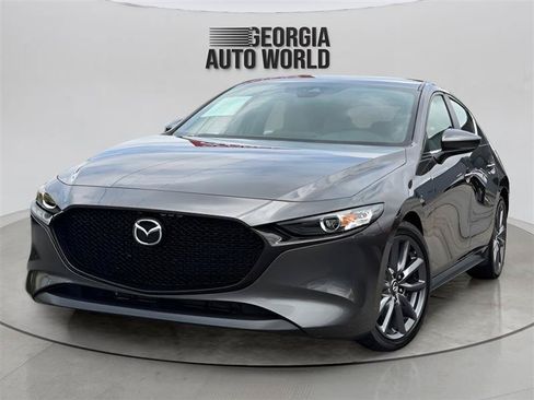 Used 2019 MAZDA MAZDA3 AWD Hatchback image 3