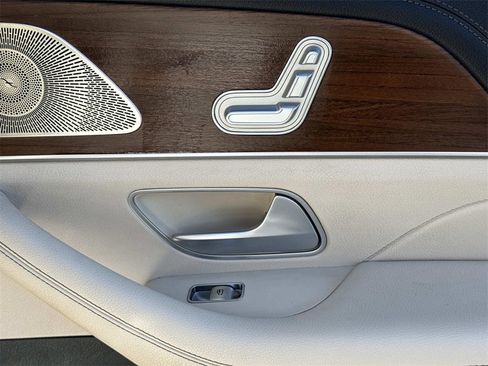 Used 2022 Mercedes-Benz GLE 350 image 23