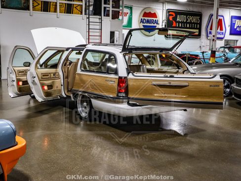 Used 1992 Buick Roadmaster Estate image 57