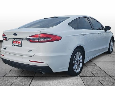 Used 2020 Ford Fusion SE FWD image 5