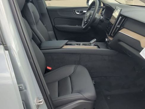 New 2026 Volvo XC60 B5 Plus w/ Protection Package Premier AWD/4WD image 20