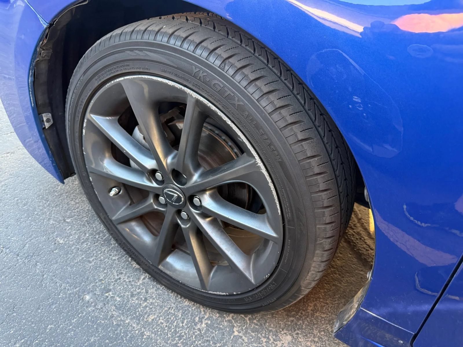 Used 2013 Lexus CT 200h w/ F Sport Pkg w/Nuluxe Trim FWD image 24
