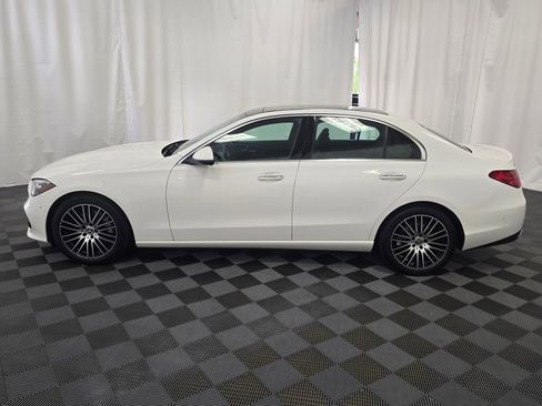 Used 2025 Mercedes-Benz C 300 4MATIC Sedan image 3