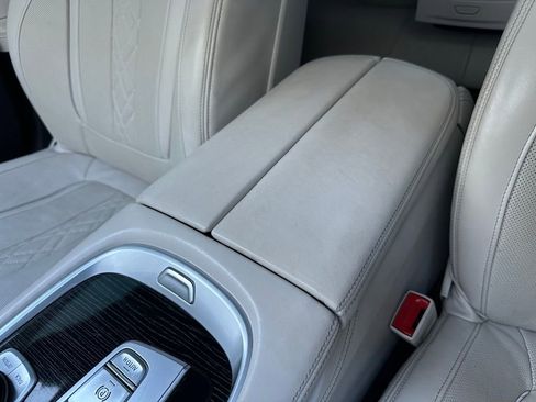 Used 2020 BMW 750i xDrive w/ Executive Package image 50