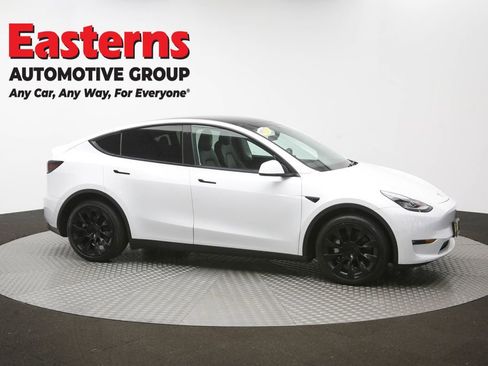 Used 2021 Tesla Model Y Long Range AWD/4WD image 41