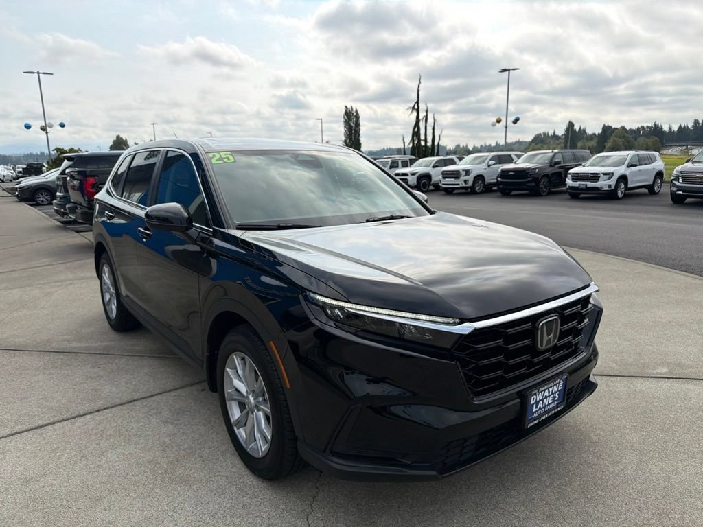 Used 2025 Honda CR-V EX image 3