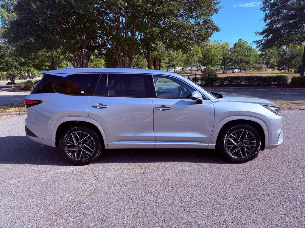 Certified 2025 Lexus TX 350 AWD w/ Technology Package image 9