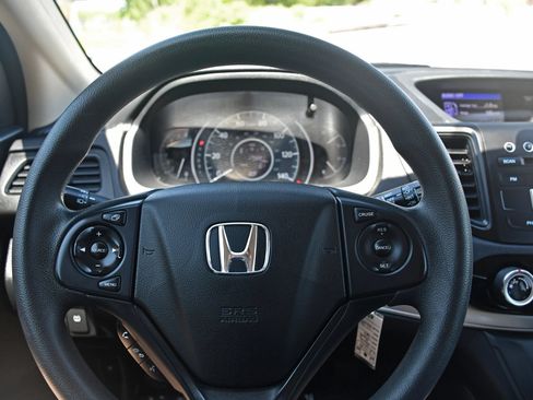 Used 2016 Honda CR-V SE image 11
