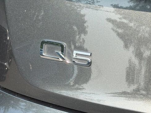 Used 2023 Audi Q5 2.0T Premium Plus w/ Premium Plus Package AWD/4WD image 28