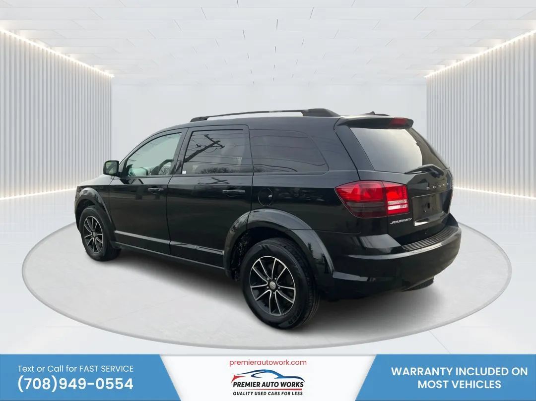 Used 2017 Dodge Journey SE w/ Flexible Seating Group FWD image 7