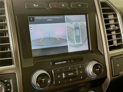 Used 2017 Ford F150 Limited w/ Trailer Tow Package image 23