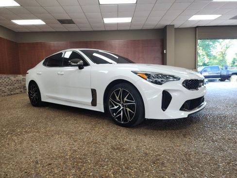 Used 2022 Kia Stinger GT-Line image 4