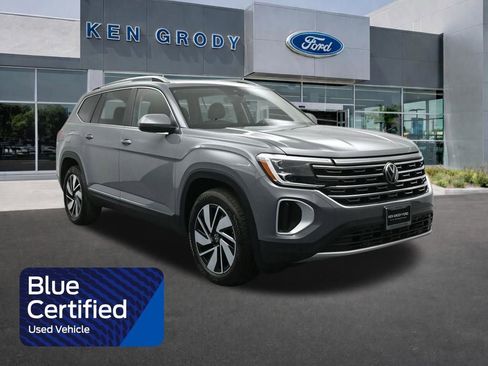 Used 2025 Volkswagen Atlas SEL image 1