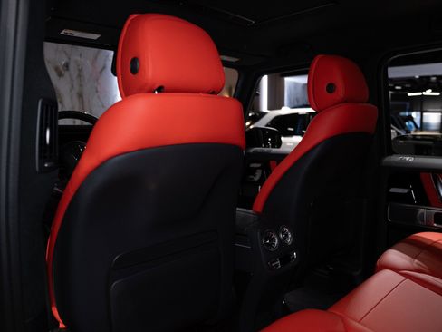 Used 2026 Mercedes-Benz G 63 AMG 4MATIC image 12