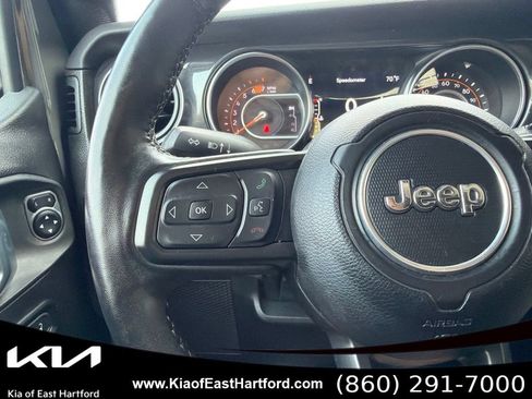 Used 2022 Jeep Wrangler Unlimited Sport AWD/4WD image 30