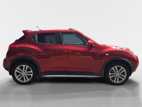 Used 2013 Nissan Juke SL AWD/4WD image 6