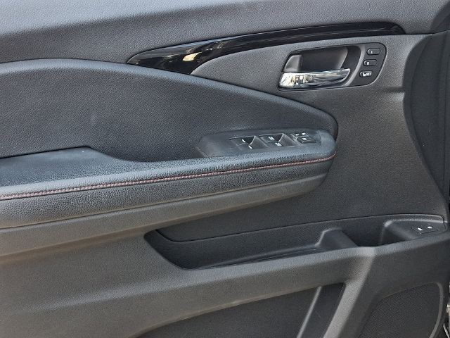 Used 2020 Honda Pilot Black Edition image 19
