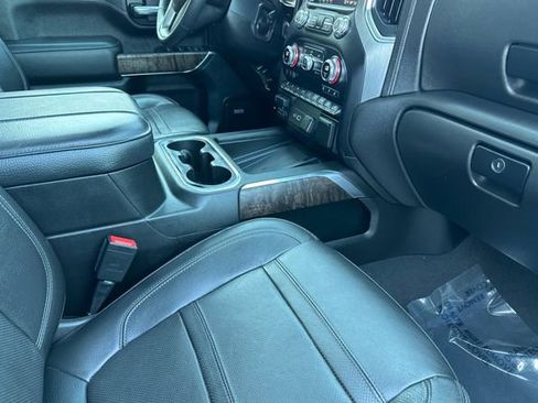 Used 2023 GMC Sierra 2500 Denali w/ Denali Ultimate Package image 19