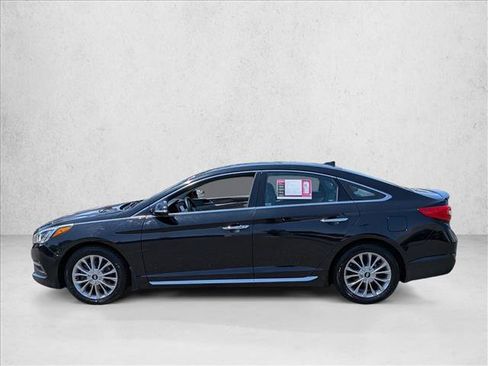 Used 2015 Hyundai Sonata Limited w/ Option Group 05 FWD image 9