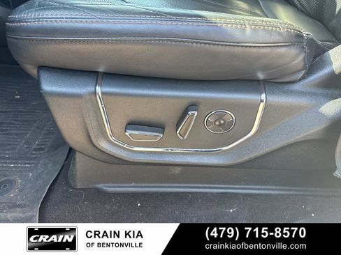 Used 2020 Ford Expedition Platinum AWD/4WD image 11